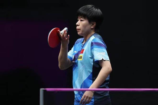 但她依然活 但她依然活