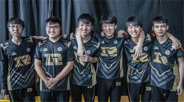 直塞寻找破 直塞寻找破